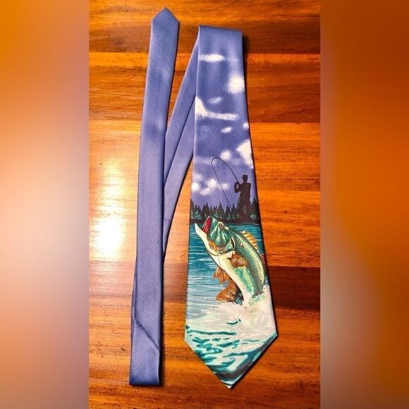 90’s Vintage Handmade Bass Fishing Necktie in Blue/Green - Picture 2 of 4